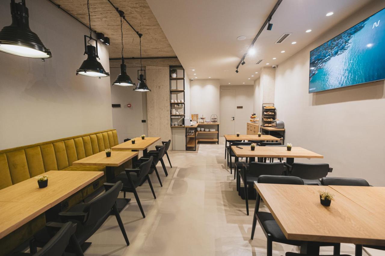 Dot Tradition Vlore Exterior photo