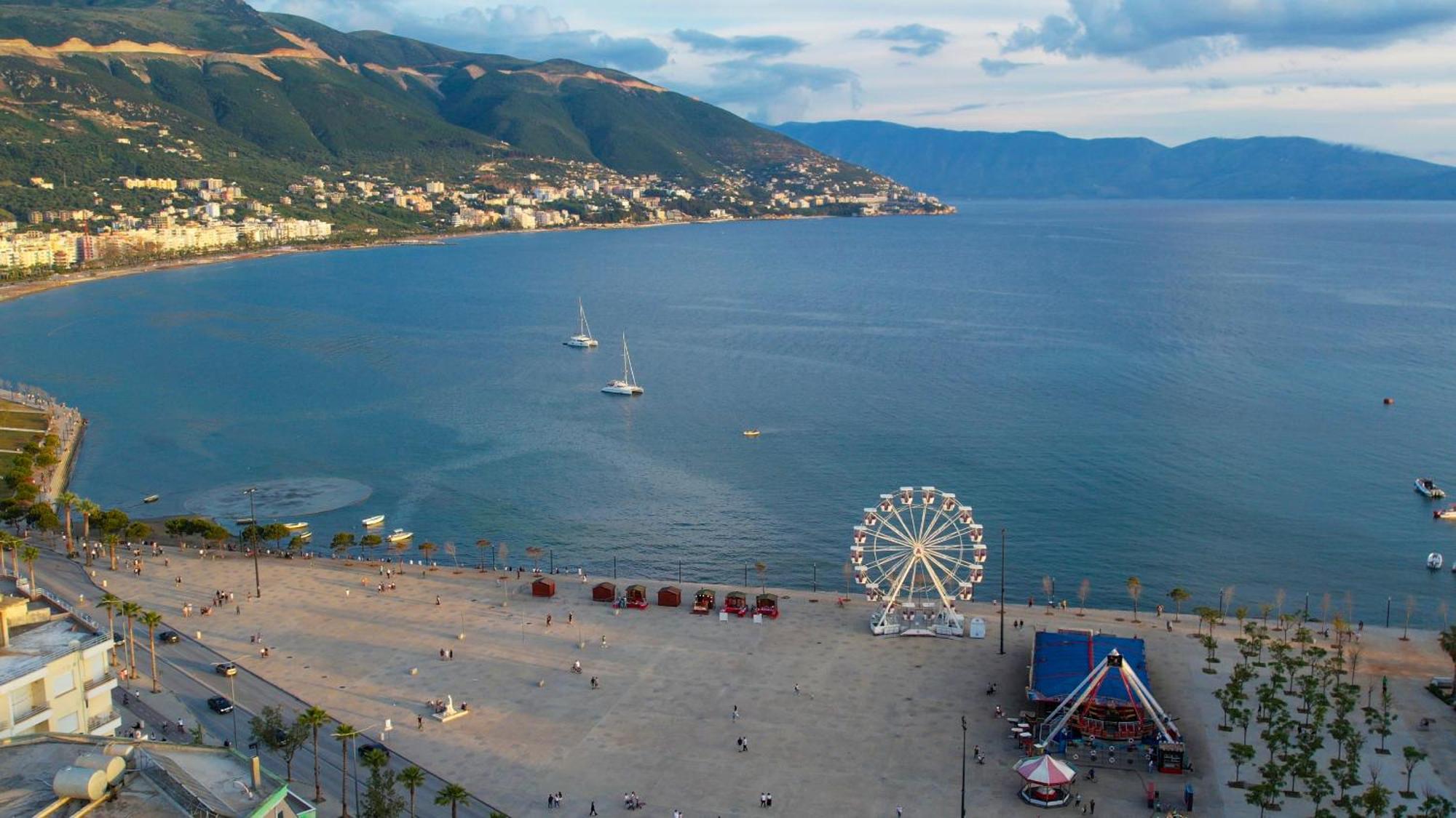 Dot Tradition Vlore Exterior photo